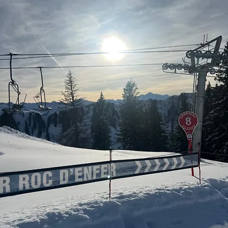 Snow Roc Mountain View *